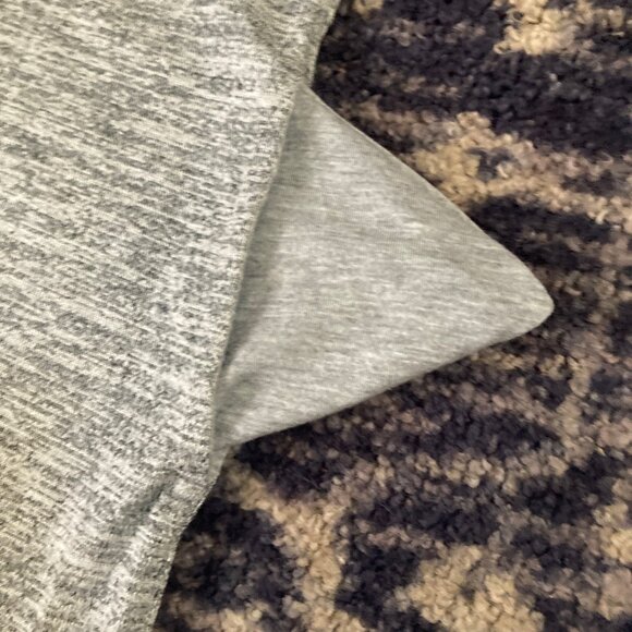 Time and Tru Gray Dress With Pockets - Loose and stretchy - Size Medium - Picture 7 of 7